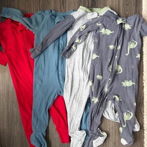 Bundle of 6-9 month footies. 4 items